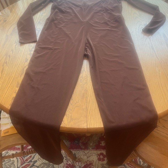 NWT SKIMS Ultra Fine Mesh Catsuit One Piece Jumpsuit Brown Size 4X Underwire - Picture 4 of 12